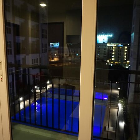 Pool View Room The Prio Чиангмай Экстерьер фото
