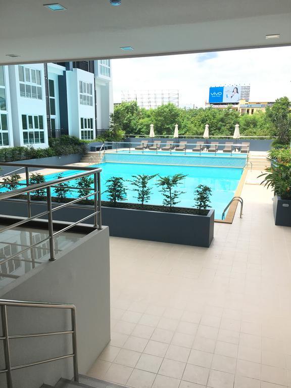 Pool View Room The Prio Чиангмай Экстерьер фото